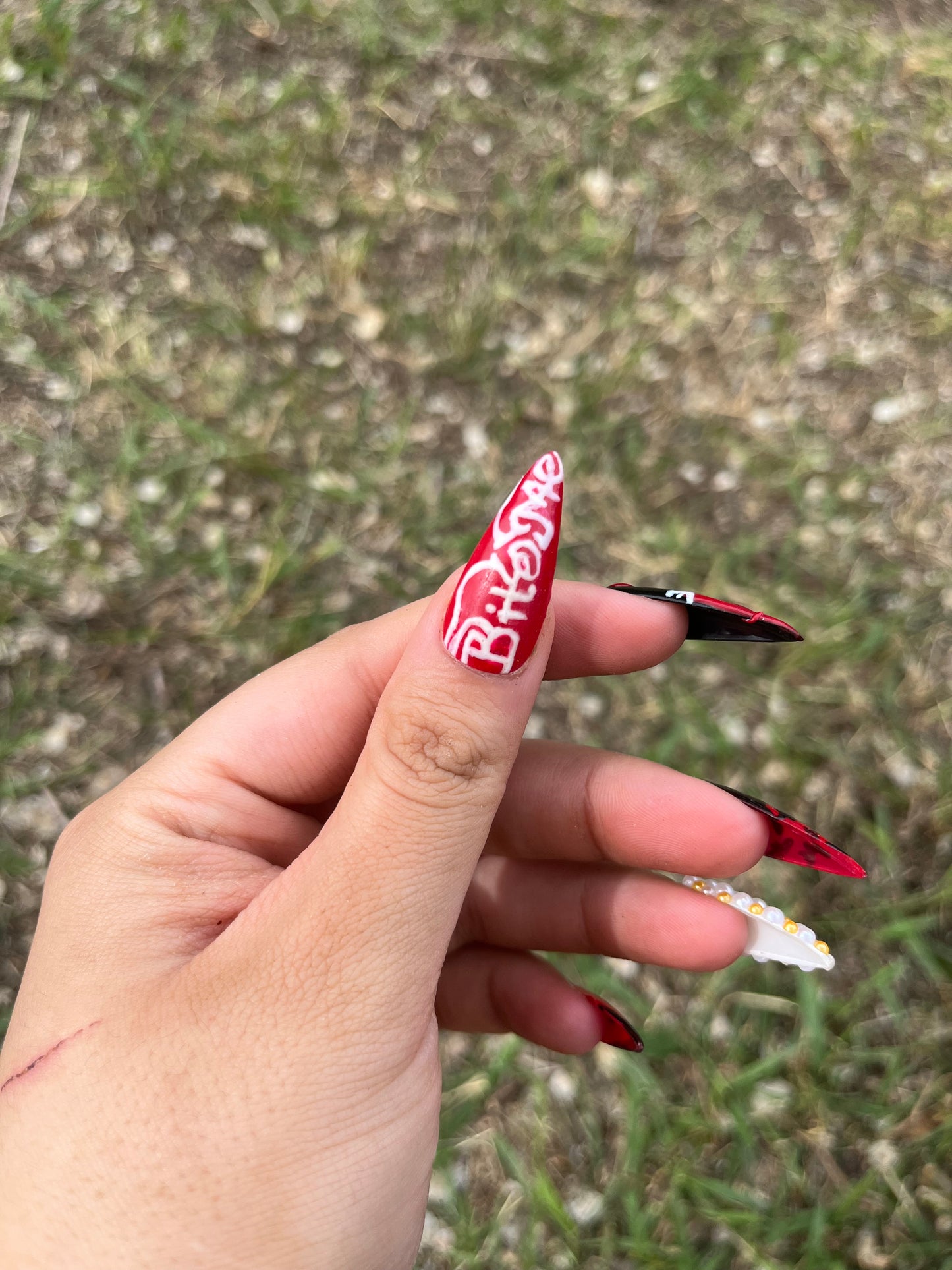 KPOP Enhypen "Bite Me" Press On Nails