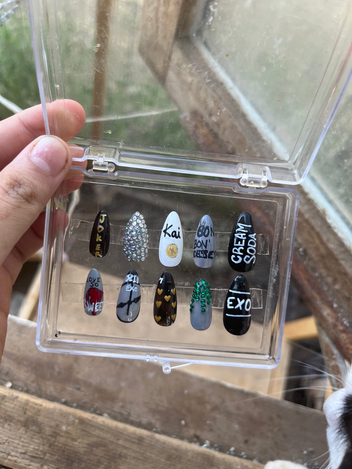 KPOP Exo "Cream Soda" Press On Nails