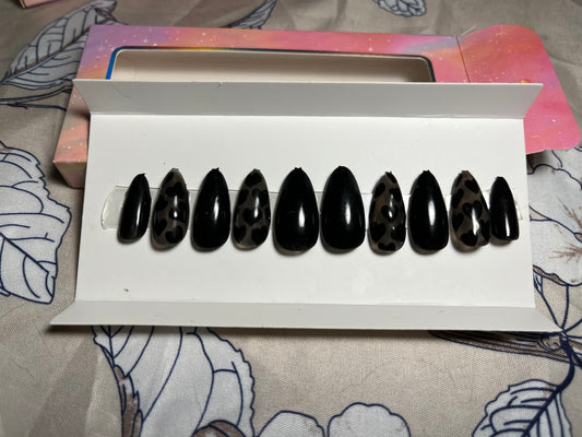 Matte Black Press On Nails