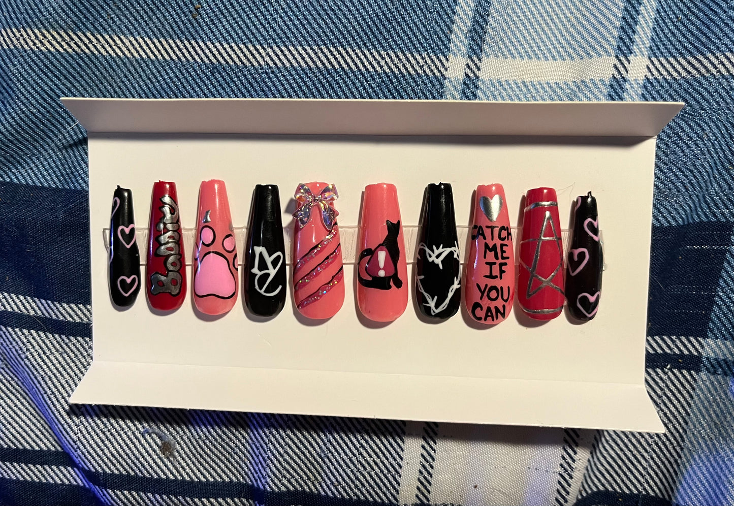KPOP Ive "Baddie" Press On Nails
