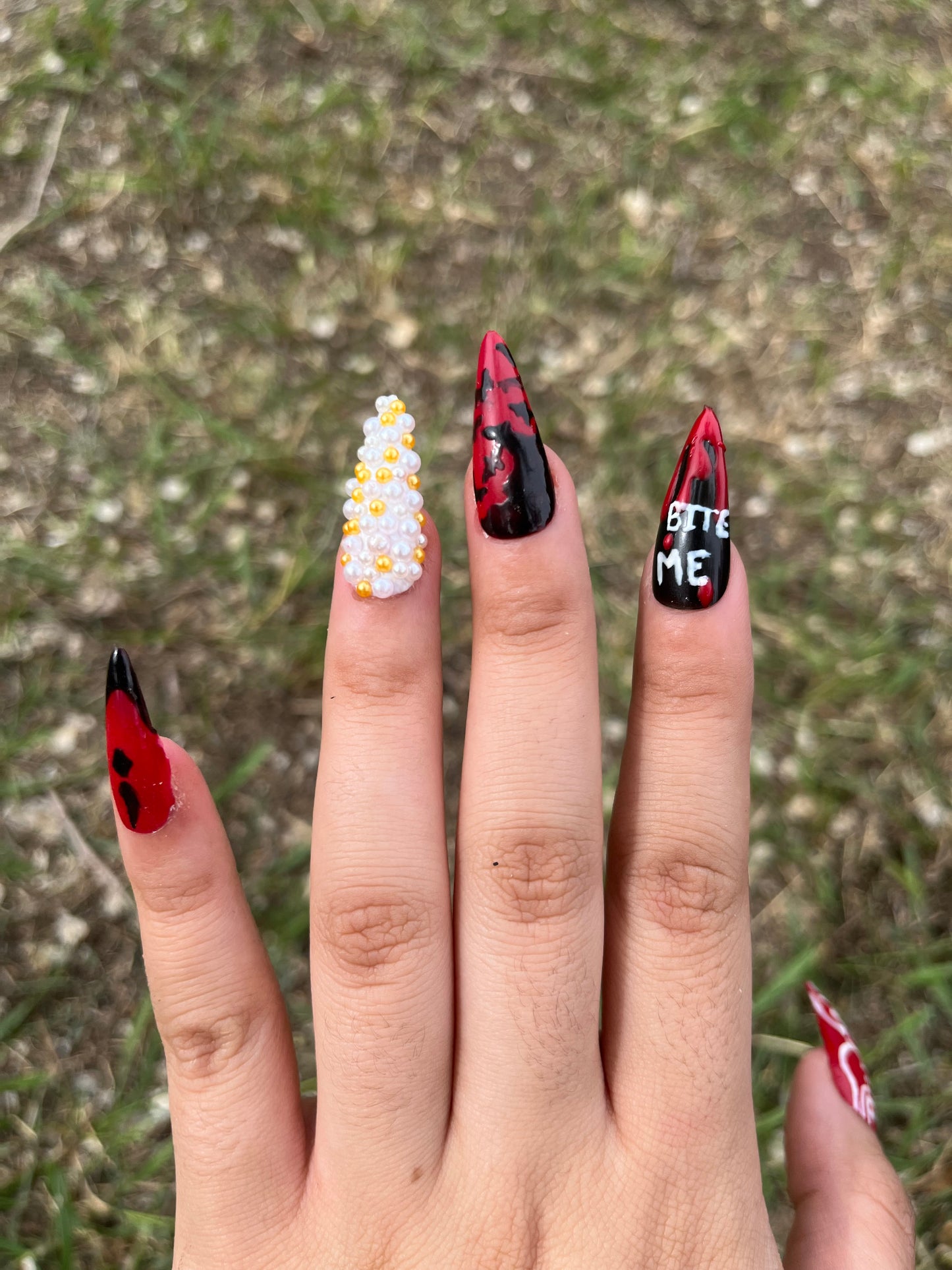 KPOP Enhypen "Bite Me" Press On Nails