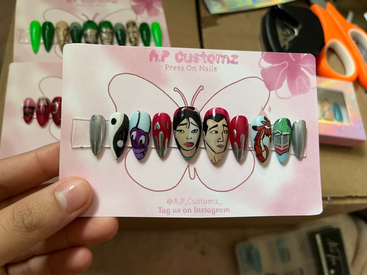 Mulan Press On Nails