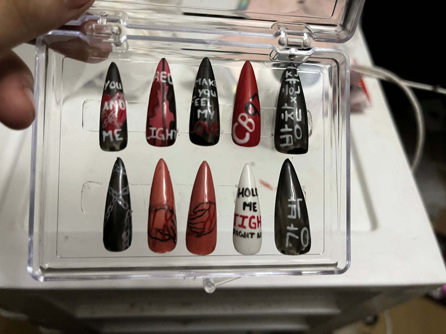 KPOP Stray Kids "Red Lights" Press On Nails