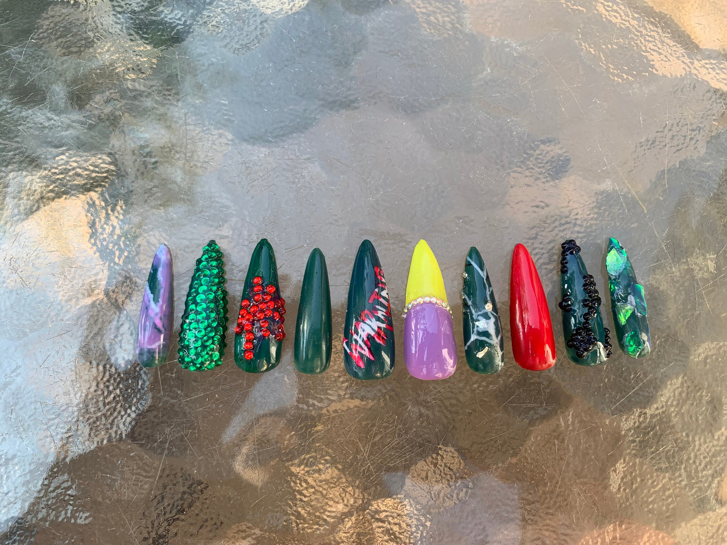 KPOP Stray Kids "Maniac" Press On Nails